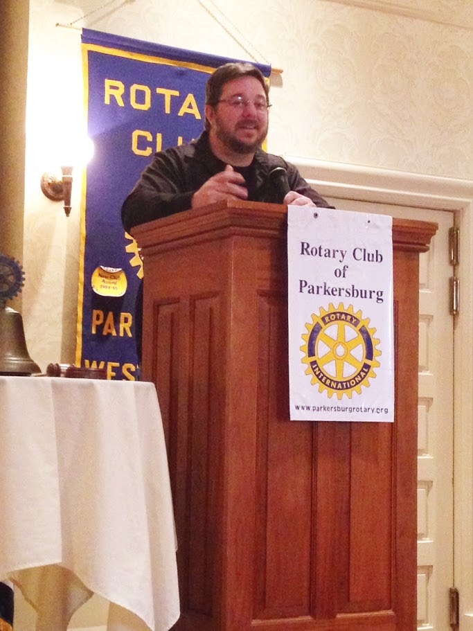 Jonny speaking at the Rotary Club of Parkersburg